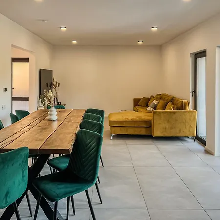 30 Forest, Holiday home Azuga
